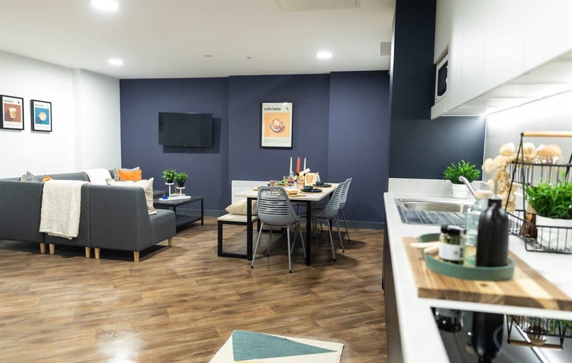 Cookridge Street, City Centre, Leeds - Image 1